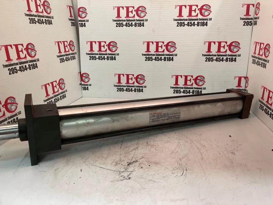 Пневмоцилиндр Norgren J0377B1 Pneumatic Cylinder, 2.5"Bore X 7" Stroke