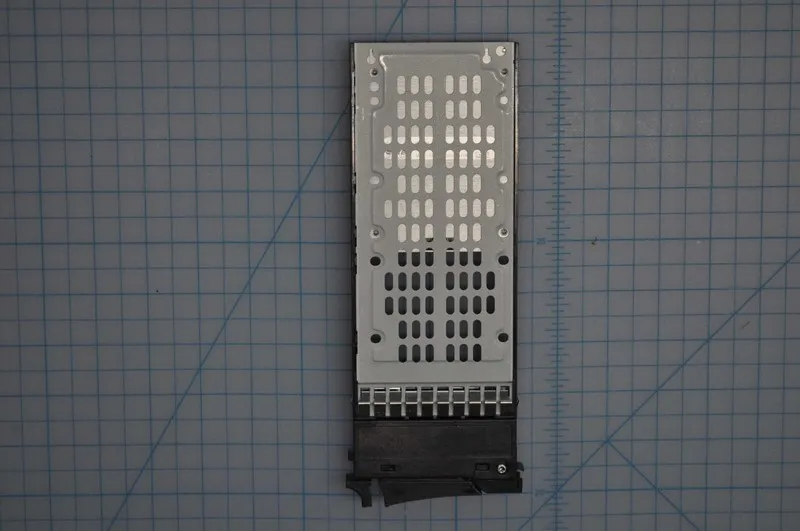 SSD-накопитель IBM 00L4617 SAS/2.5 300GB V7000 SSD Solid State Disk Drives HUSML