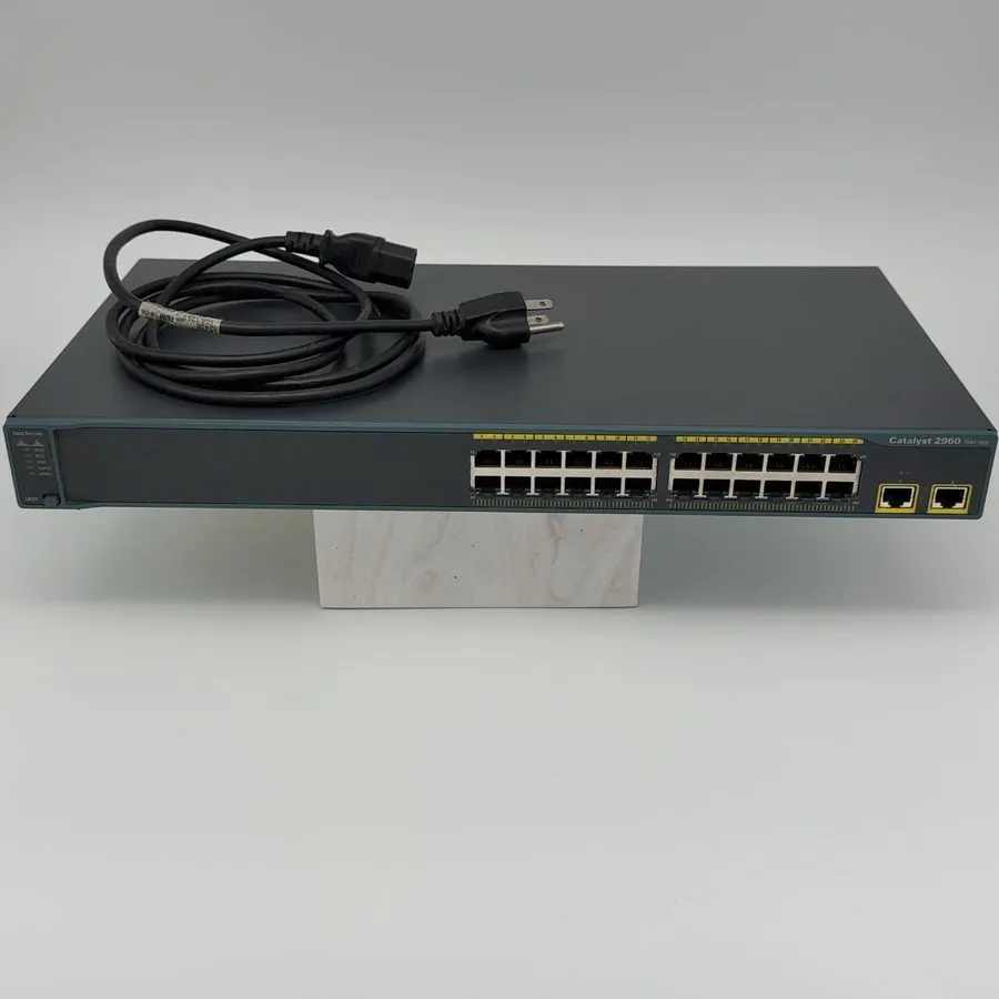 Коммутатор Cisco Catalyst 2960 C Series PoE Switch 20 Port 2 SFP