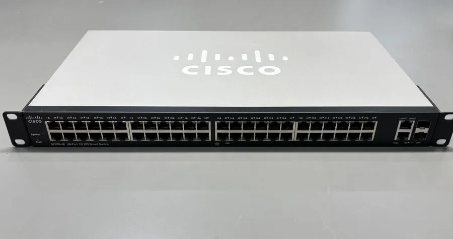 Коммутатор Cisco SF200-48P 48-Port 10/100 PoE Managed Network Switch