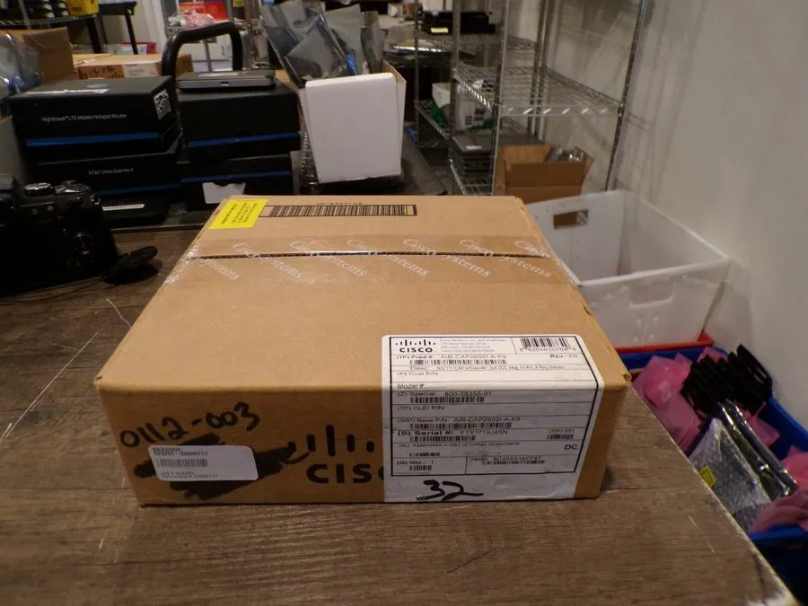 Точка доступа Wi-Fi Cisco AIR-CAP2602I-A-K9 802.11n Wi-Fi Access Point Hotspot 4