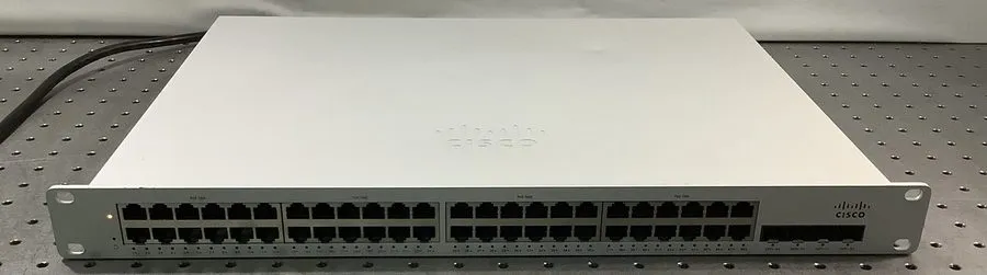 Коммутатор Cisco Meraki MS225-48LP 48-Port Gigabit PoE+ Switch 4x SFP+ 370W Uncl