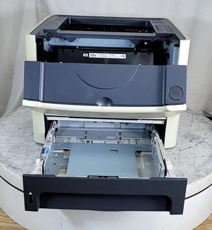 Лазерный принтер HP LaserJet P2015 CB366A Laser Printer Page Count 121K