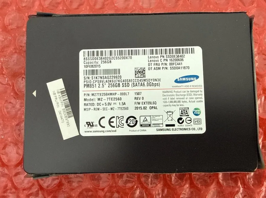 SSD-накопитель SAMSUNG PM851 256GB 2.5" SATA SSD MZ-7TE256D, Grade A+, SKU 11019
