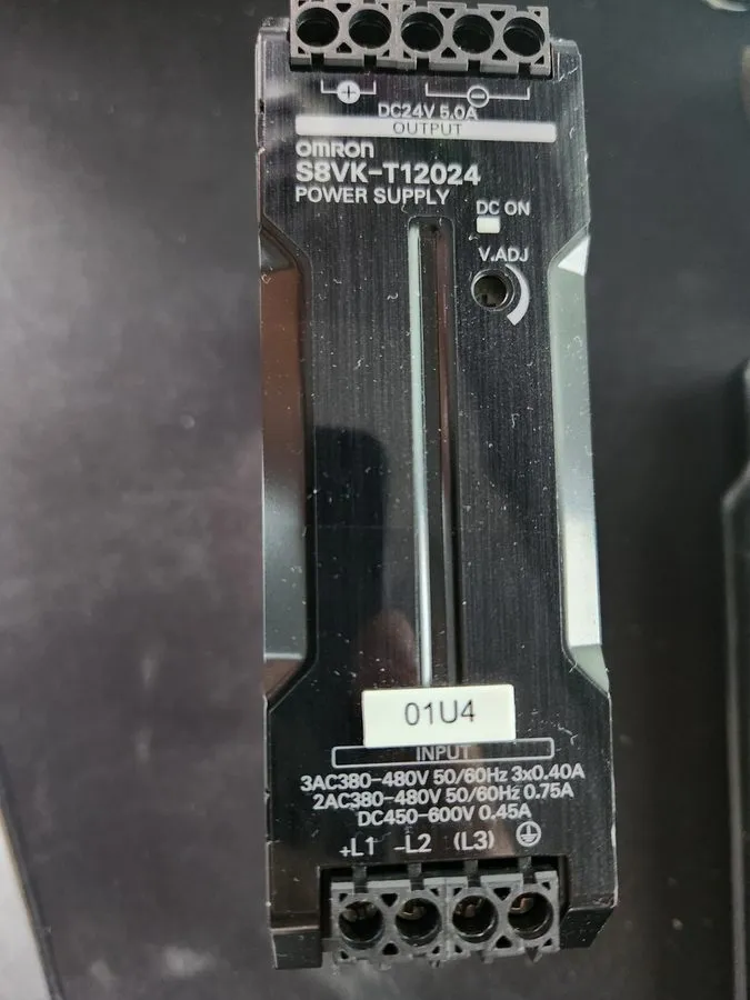 Блок питания Omron S8VK-T12024 24VDC 5.0A 120W DIN Rail Power Supply 380-480VAC