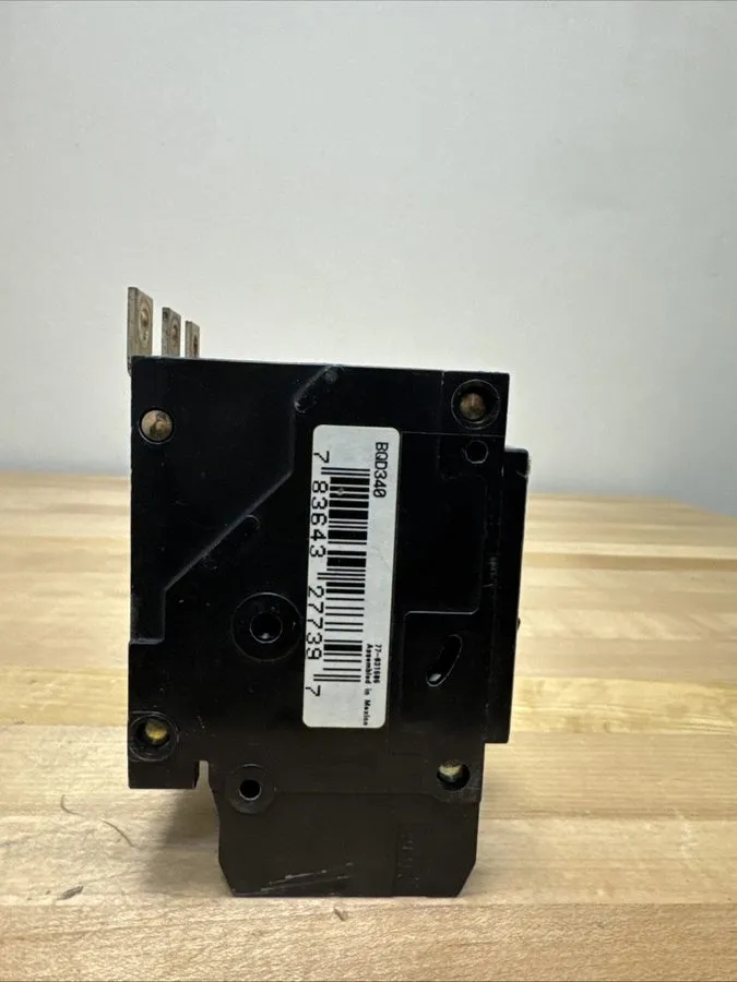 Автоматический выключатель Siemens BQD340 3 Pole 40Amp, 480V Circuit Breaker Bla