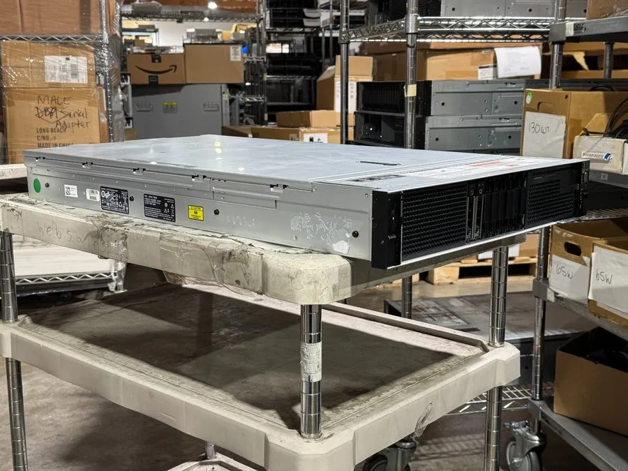 Сервер UXP CTO Dell PowerEdge R840 4x Xeon Platinum 8280L/8276/8260 64GB-256GB R