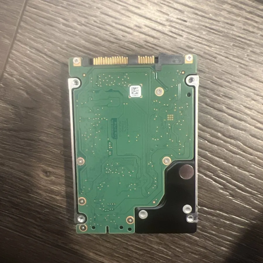 Жёсткий диск Seagate Exos 10E2400 ST900MM0009 900GB 2.5" 10K RPM SAS HDD ( ST600