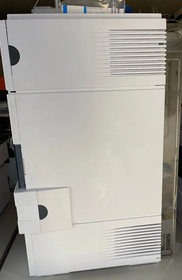Хроматограф Agilent 1220 Infinity LC HPLC System G4286B — фото лота 2