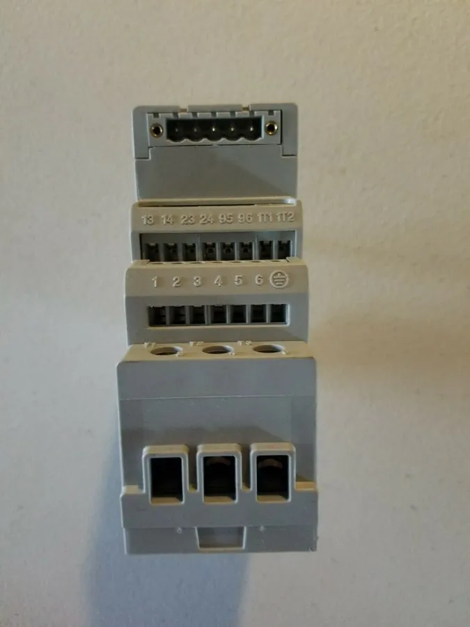 Реле защиты Allen Bradley 193-EC1AD 1-5A DeviceNet Overload Protection Relay