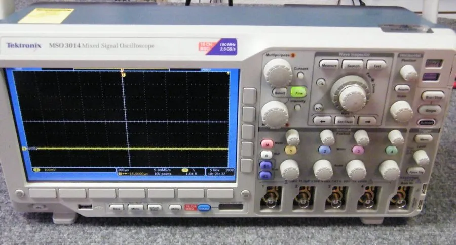 Осциллограф Tektronix MSO3014 Mixed Signal Oscilloscope 100MHz, 2.5GS/s 4 channe