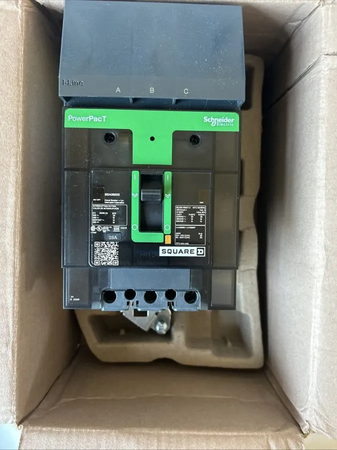 Автоматический выключатель Square D BDA36025 PowerPact I-Line Circuit Breaker 25 — фото лота 2