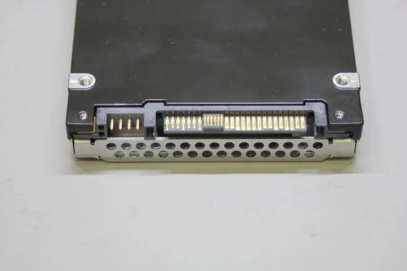 SSD-накопитель KIOXIA KCM6XRUL3T84 3.84TB Kioxia CM6-R SDFHS84GEB02T PCIe 4.0 U. — фото лота 3