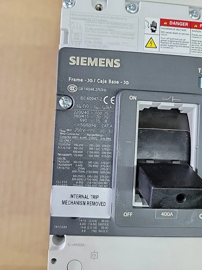 Автоматический выключатель Siemens NJGA NJX3G400 3VL4140-3RR30-0AA0 400 amp 600v