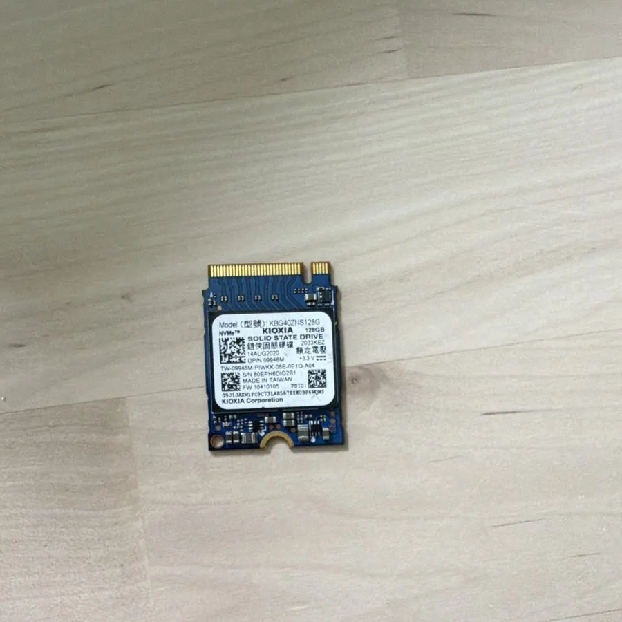 SSD-накопитель KIOXIA Toshiba BG4 128GB M.2 2230 PCIe Gen3 x4 NVMe SSD KBG40ZNS1