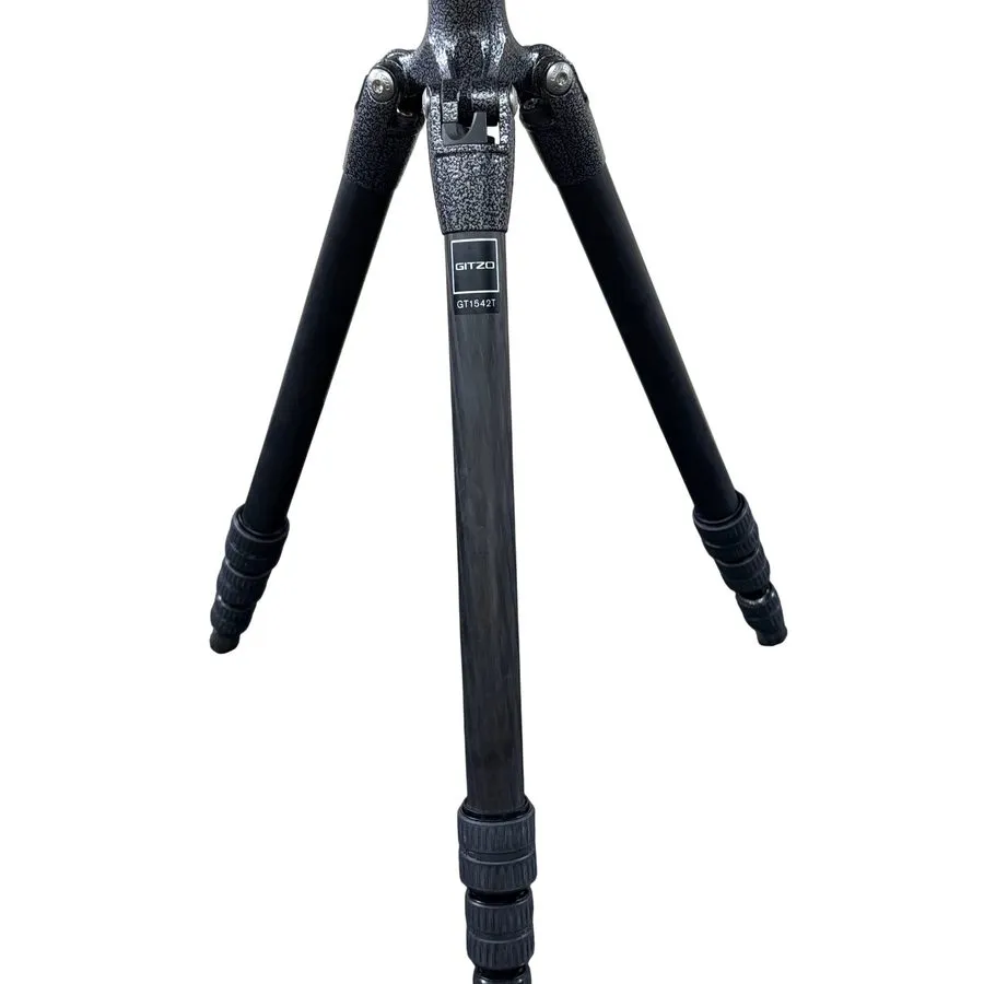 Оборудование видеонаблюдения Gitzo GT1542T Traveler Carbon Fiber Tripod/Center C — фото лота 2