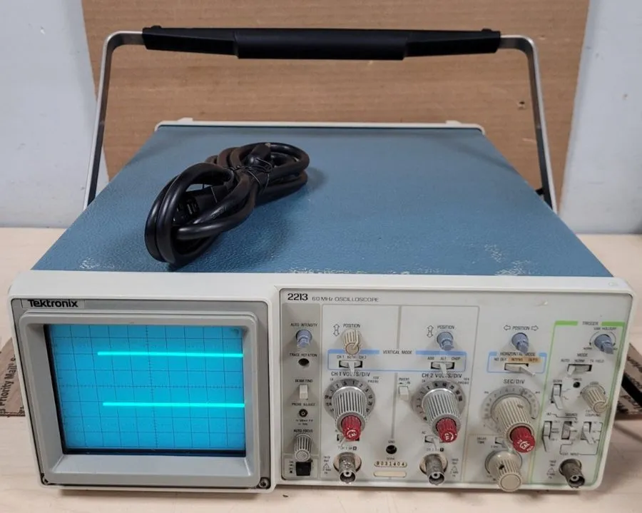 Осциллограф Tektronix 2213 Analog Oscilloscope 60MHz 2 ch