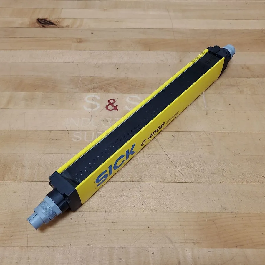 Световая завеса SICK C40E-0301DB010 C4000 Advance Safety Light Curtain Receiver 