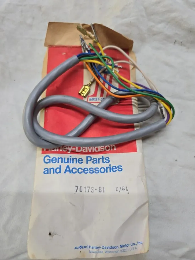 Жгут проводов AMF, HARLEY DAVIDSON LH WIRING HARNESS 70173-81 — фото лота 1