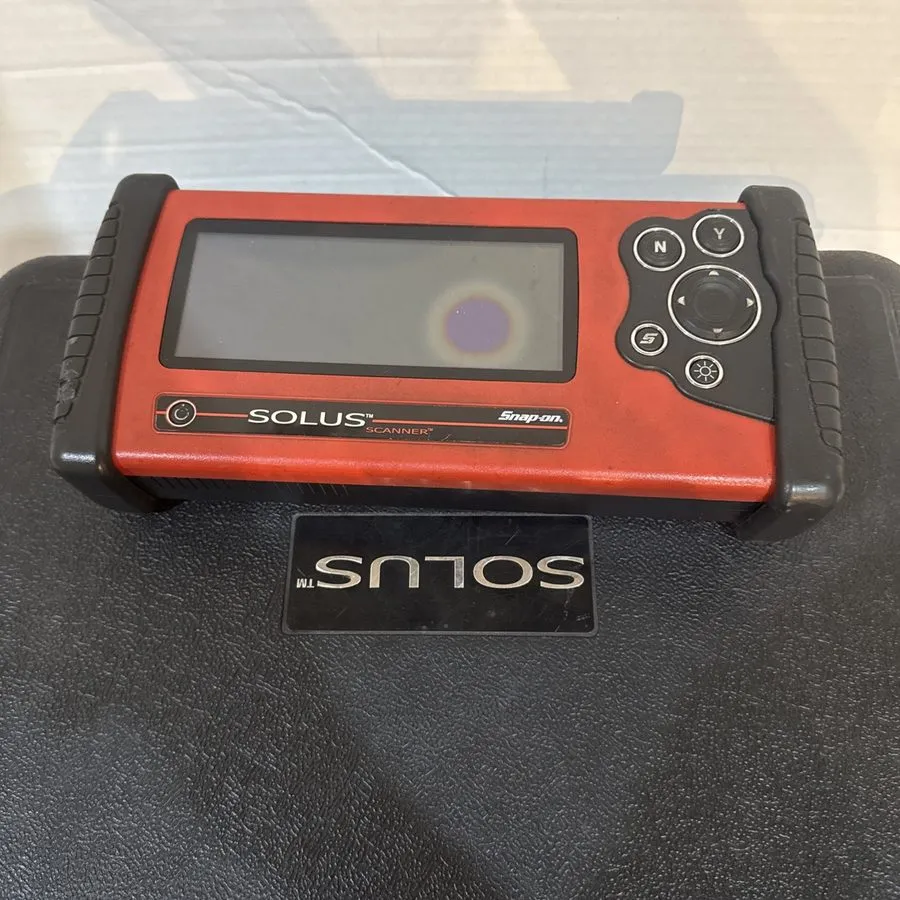 Диагностический сканер SNAP-ON SOLUS EESC310A Automotive Scanner Tool w/ Adapter — фото лота 1