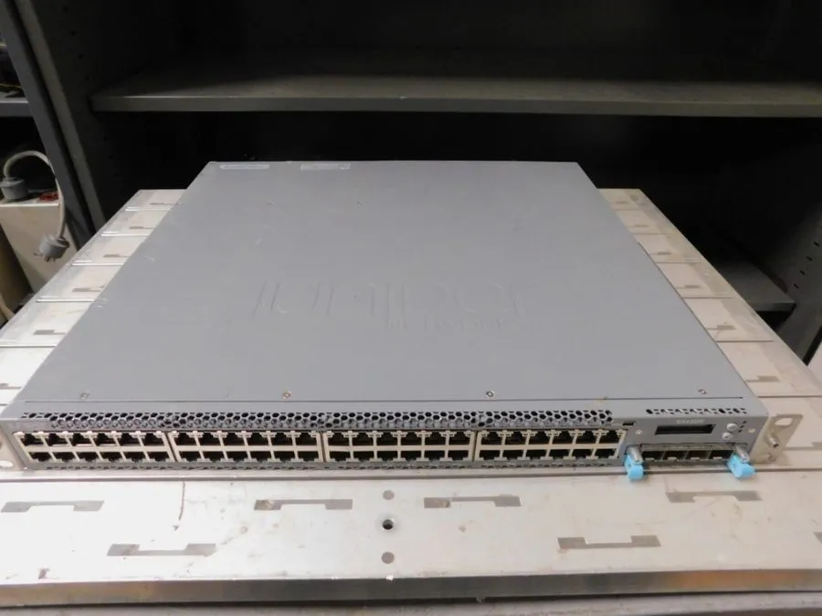 Коммутатор Juniper 48 Port EX4300 Rackmount Switch EX4300-48T