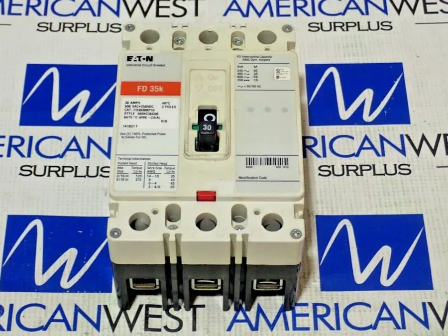 Автоматический выключатель EATON Cutler Hammer FD3030 30 Amp 600 VAC 3 Pole Circ