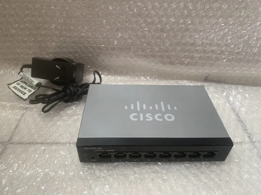 Коммутатор Cisco (SG100D-08) 8-Ports Desktop Ethernet Switch