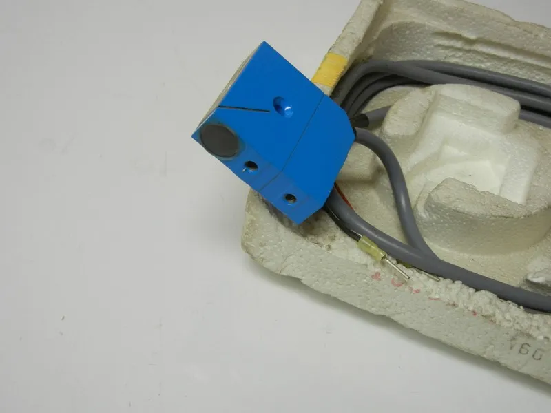 Фотоэлектрический датчик SICK LP10-44 Photoelectric Sensor