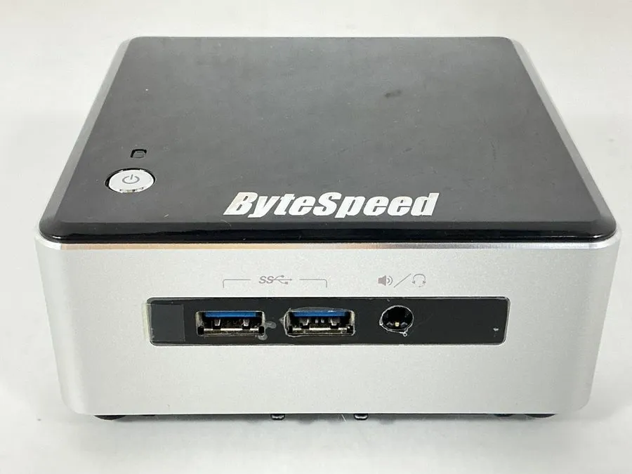 Жёсткий диск Intel NUC5I3MYHE i3-5010U Mini PC mDP USB 3.0 BLKNUC5I3MYHE
