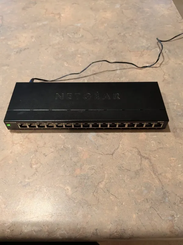 Коммутатор NETGEAR GS316-100NAS 16 Ports Standalone Ethernet Switch