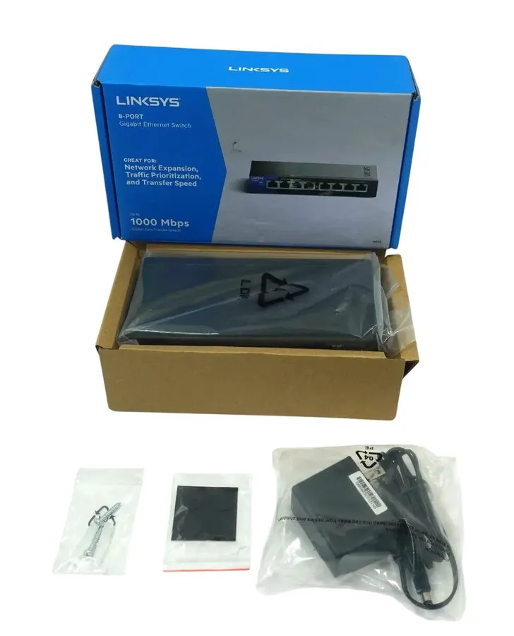 Коммутатор Linksys SE3008 8-Port Gigabit Ethernet Desktop Switch