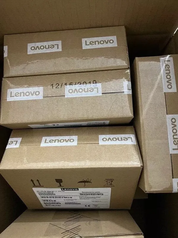 Сервер 4XB7A38176 Lenovo ThinkSystem 02JK963 2.5" SFF 1.92TB SAS 12G SR650 Serve