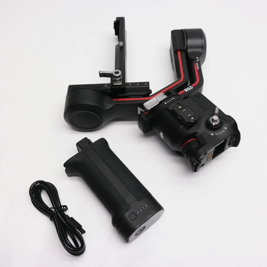 Фотокамера DJI RS 3 Handheld Professional Gimbal (CP.RN.00000216.01)