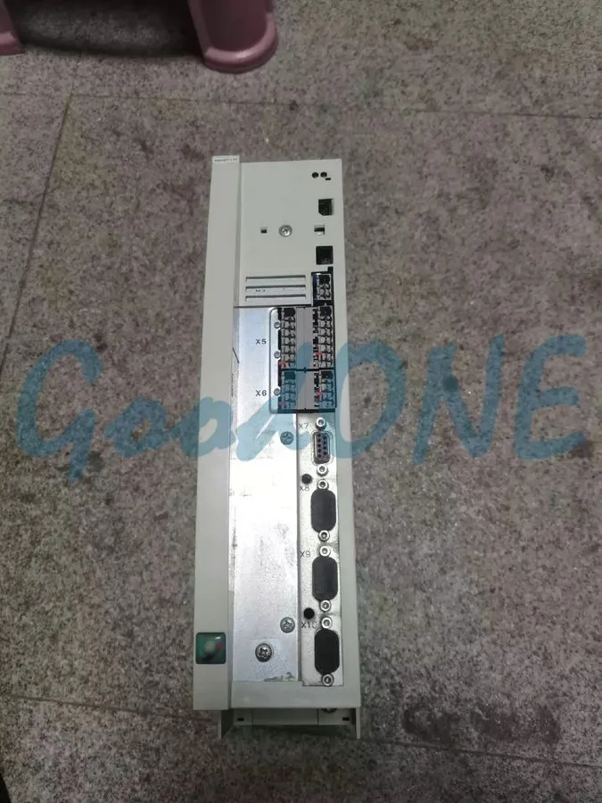 Сервопривод LENZE Servo Drive Inverter EVS9322-ES