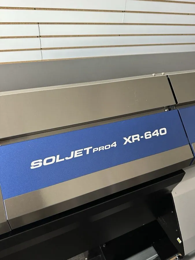 Принтер Roland SOLJET Pro 4 XR-640 64" Eco-Solvent Inkjet Printer/Cutter