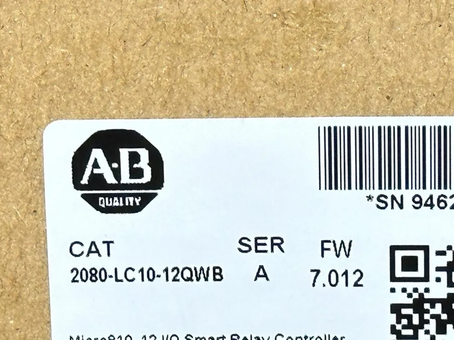ПЛК 253249 Allen-Bradley 2080-LC10-12QWB Micro810 Controller; 12-24VDC