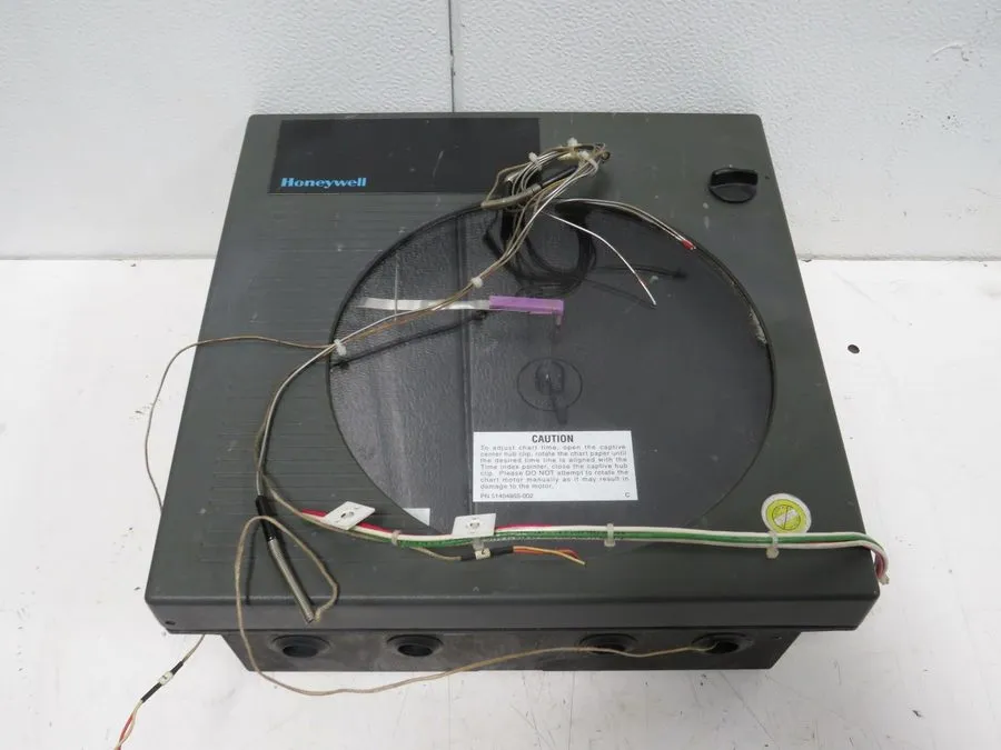Регистратор Honeywell DR4300 Circular Chart Recorder DR4312-22SS-G0100-0000-0000