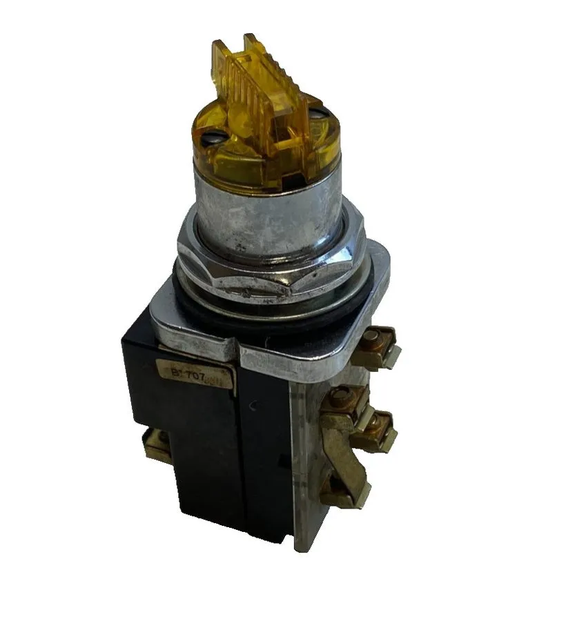 Трансформатор Furnas 52SA7AGN Oiltight Illuminated Maintained Transformer Type S