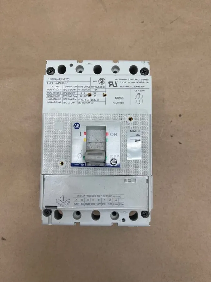 Автоматический выключатель 140MG-J8P-D25 250A Instantaneous Trip Circuit Breaker