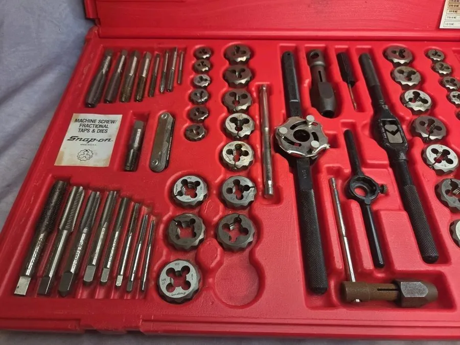 Режущий инструмент Snap-On Tools TDTDM500A 76-Piece Master Tap & Die Set w/ Case — фото лота 2