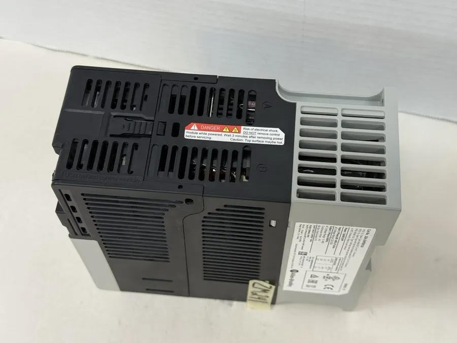 Частотный преобразователь 2022 Allen Bradley 25A-D4P0N104 /B PowerFlex 523 AC Dr — фото лота 2