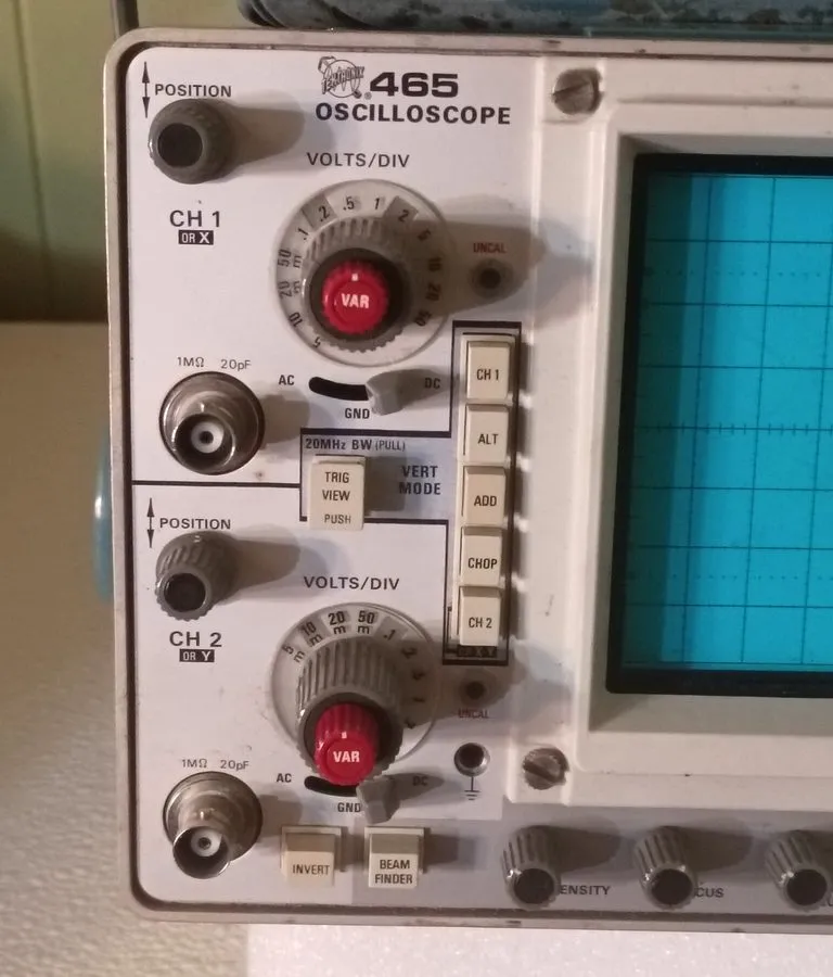 Осциллограф Tektronix Tek 465 Oscilloscope 2 Ch 100 MHz — фото лота 2
