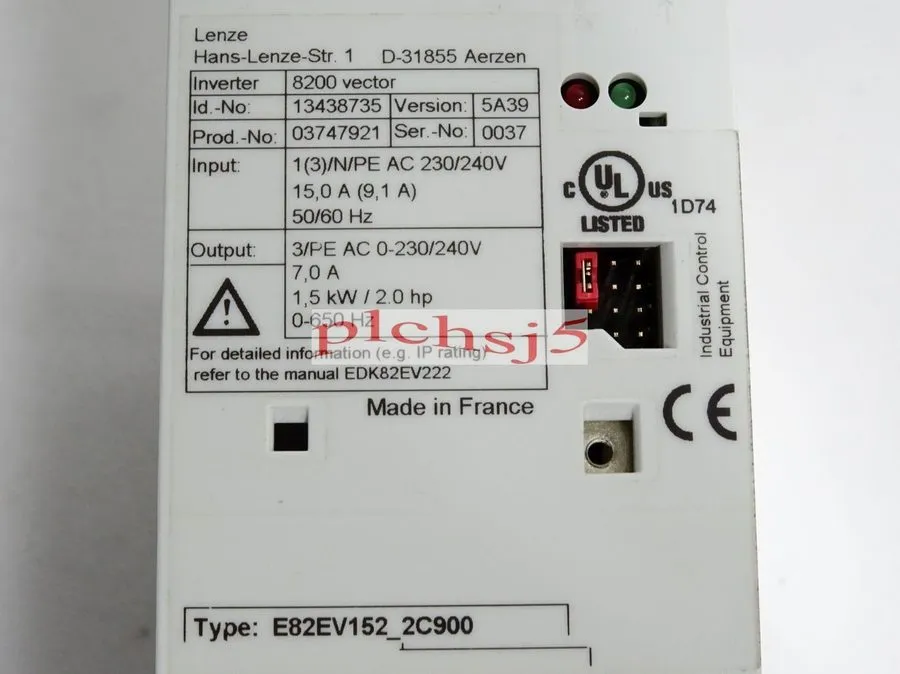 Сервопривод E82EV152K2C900 LENZE E82EV152_2C900 Servo Drive