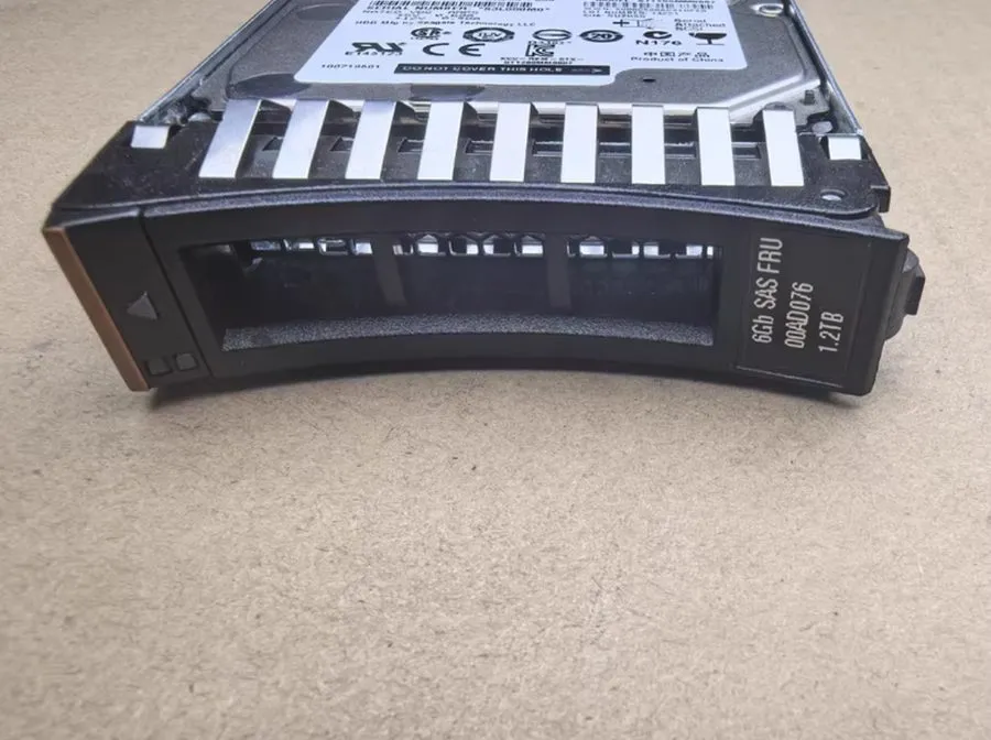 Жёсткий диск 00AD075 IBM 1.2TB 10K 6Gbps SAS 2.5 G2HS HDD, FRU 00AD076