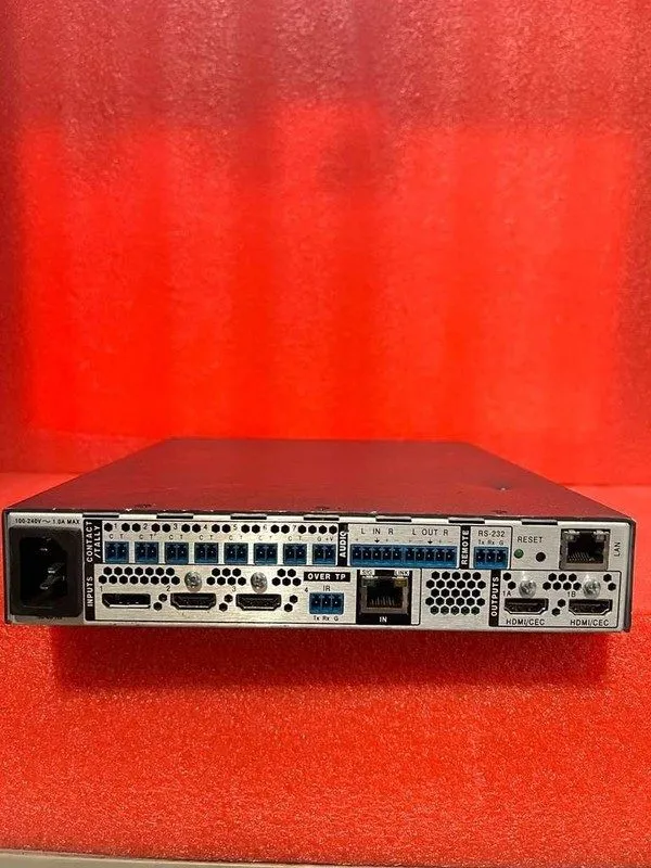 Видеокоммутатор Extron IN1804 DI 4 Input COMPACT 4K SEAMLESS SCALING SWITCHER — фото лота 2