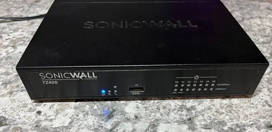 Межсетевой экран Dell Sonicwall TZ400 7-Port Gigabit Network Firewall