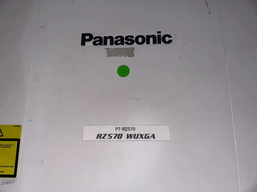 Проектор Panasonic PT-RZ570 5400 Lumen Laser DLP Projector (3427 hours)