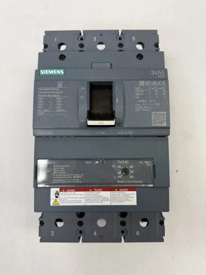 Автоматический выключатель Siemens 3VA5330-5EC31-0AA0 300Amp 600V 3-Pole Circuit