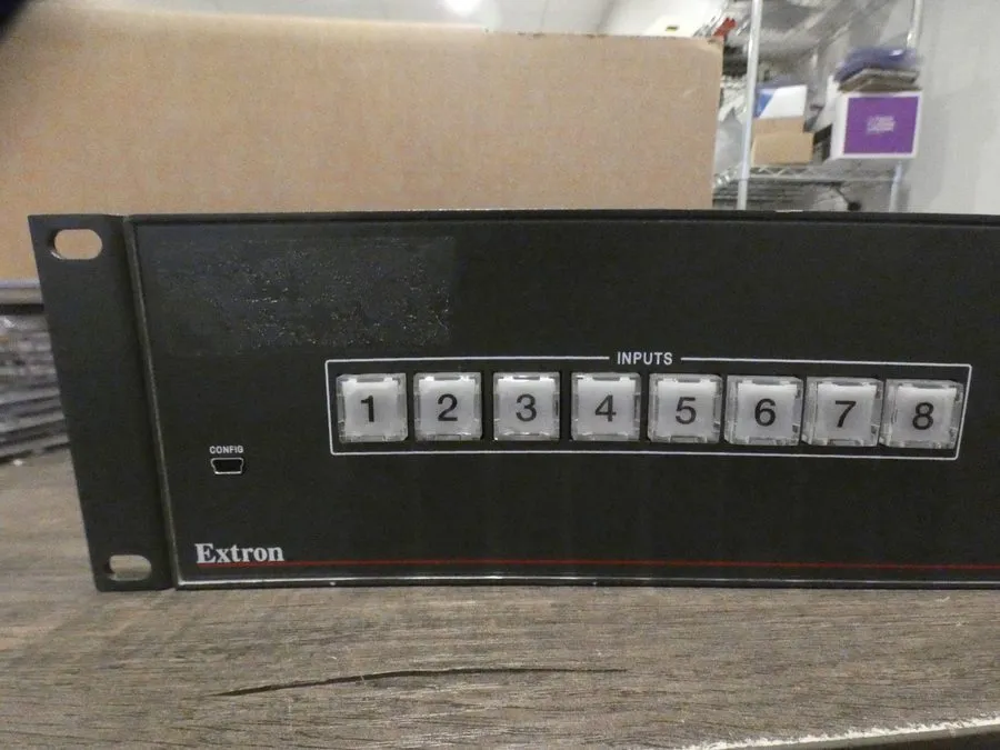 Видеокоммутатор Extron IN1608 DTP 330 Extension Scaling Presentation Switcher