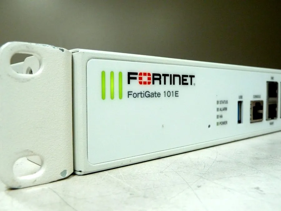 Межсетевой экран FORTINET FortiGate FG-101E Network Security Firewall Appliance 